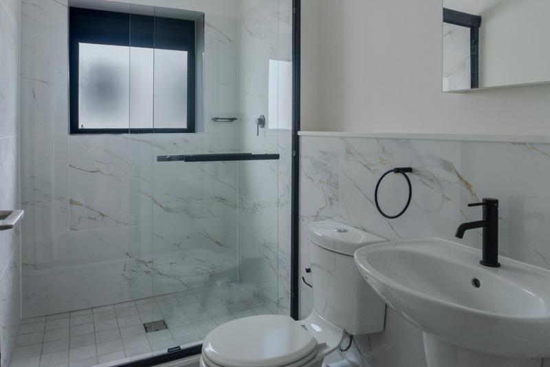 To Let 1 Bedroom Property for Rent in Sandown Western Cape